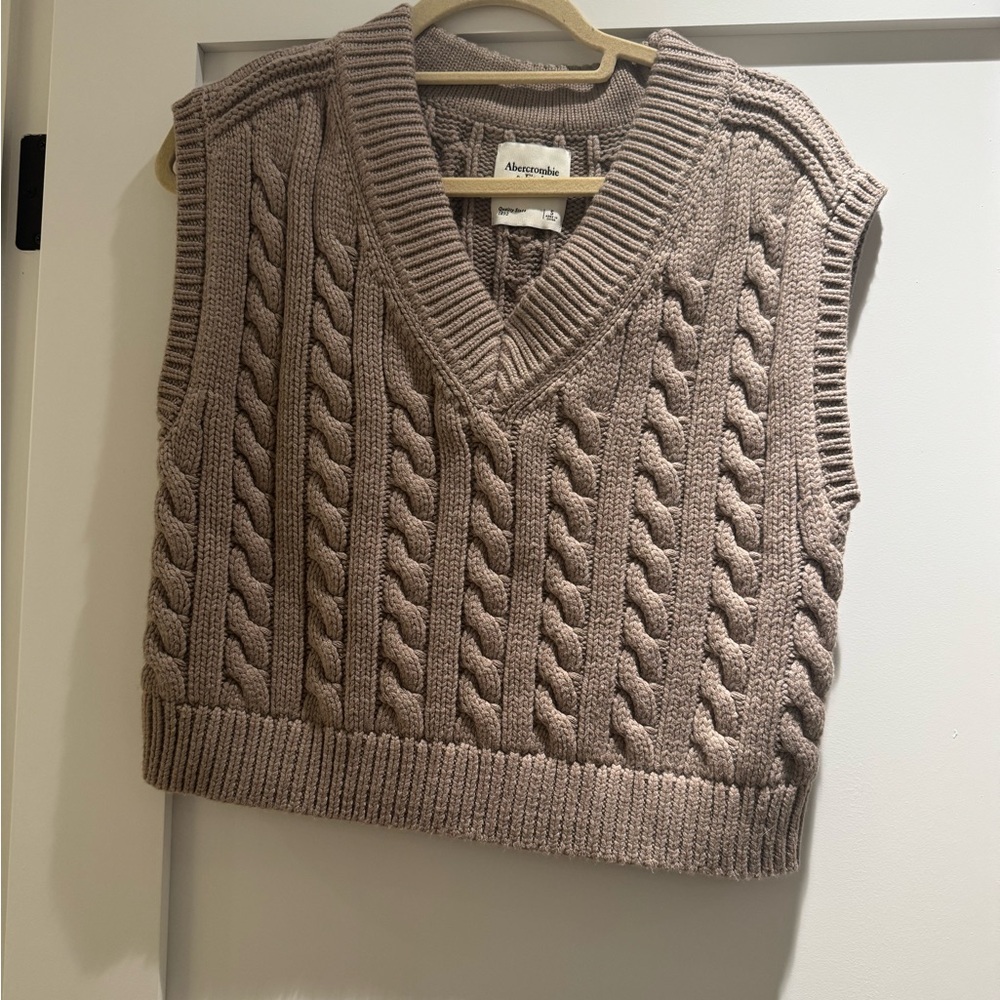 Abercrombie & Fitch Brown V-Neck Cable Knit Top